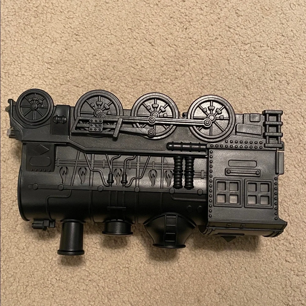 Black Train aromatherapy diffuser
